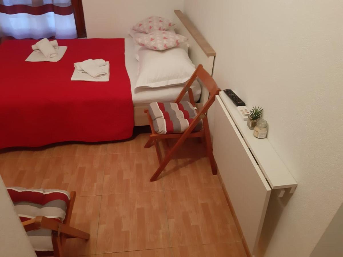 Apartments Knezic Igrane Exterior foto