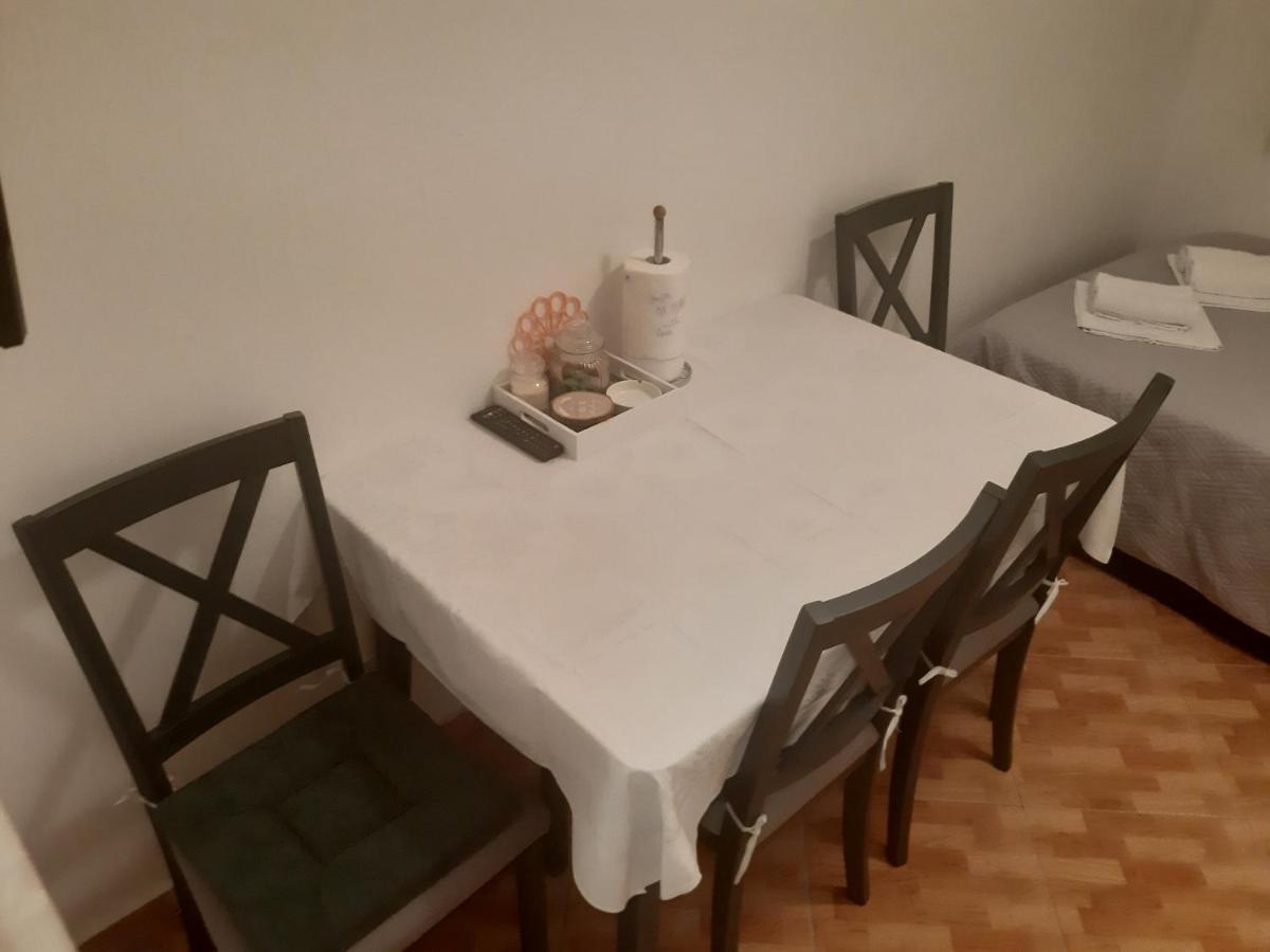 Apartments Knezic Igrane Exterior foto